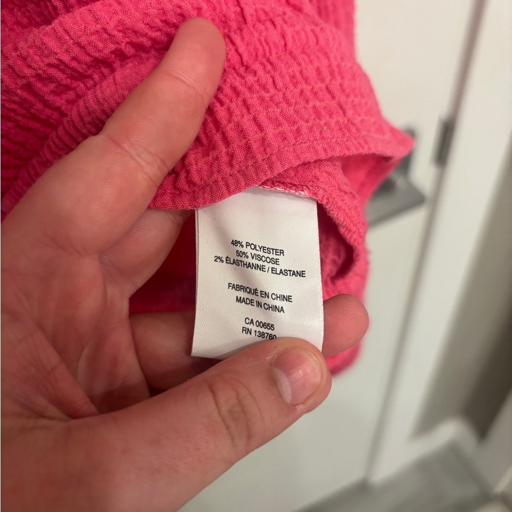 Reitmans Signature Pink Textured V-Neck Top - Picture 4 of 8
